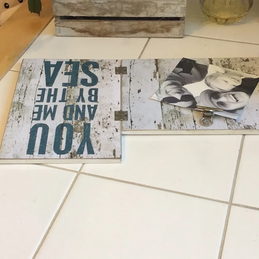 ‘Primitive by Kathy’ Nautical-Themed Clip Frame (#5)